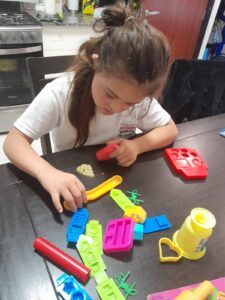 Jugar también es aprender… y crecer 668219076 1246056974371066 4622572902338110790 n