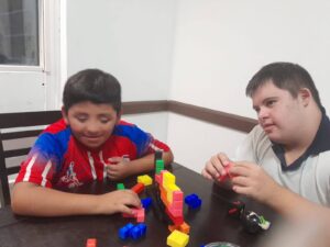 Jugar también es aprender… y crecer 668523222 1246056851037745 2099625023560463714 n
